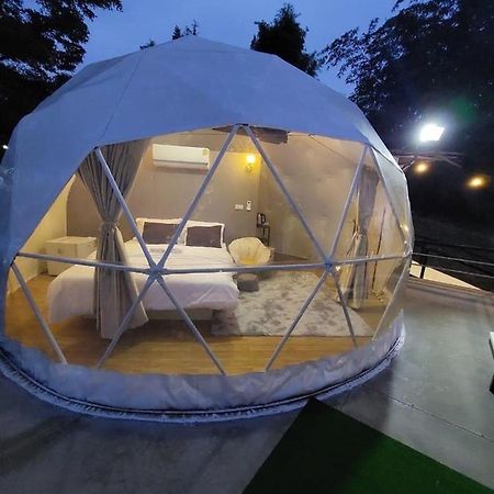 นรดีฮิวล์ รีสอร์ต เขาแผงม้า วังน้ำเขียว Hotel Ban Sap Bon  Exterior foto
