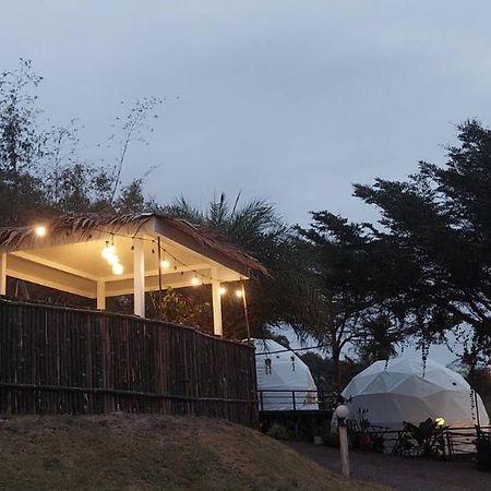 นรดีฮิวล์ รีสอร์ต เขาแผงม้า วังน้ำเขียว Hotel Ban Sap Bon  Exterior foto