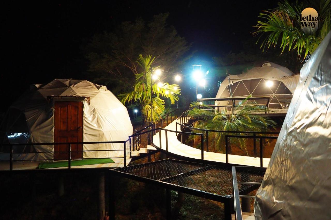 นรดีฮิวล์ รีสอร์ต เขาแผงม้า วังน้ำเขียว Hotel Ban Sap Bon  Exterior foto